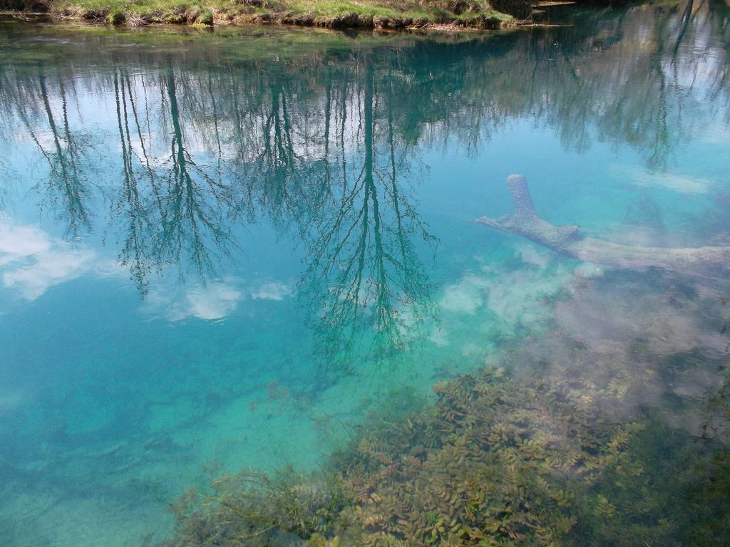 Gacka Valley Licko Lesce Zewnętrze zdjęcie